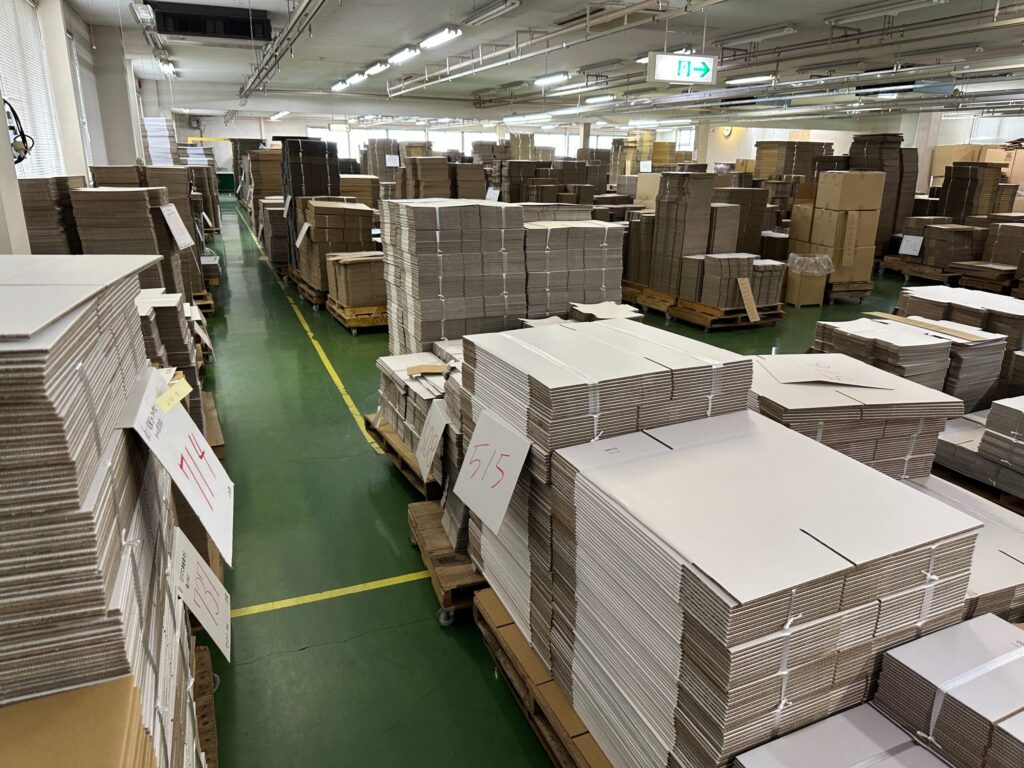 どこで買える？店舗別段ボール入手ガイド【無料・安い場所も】