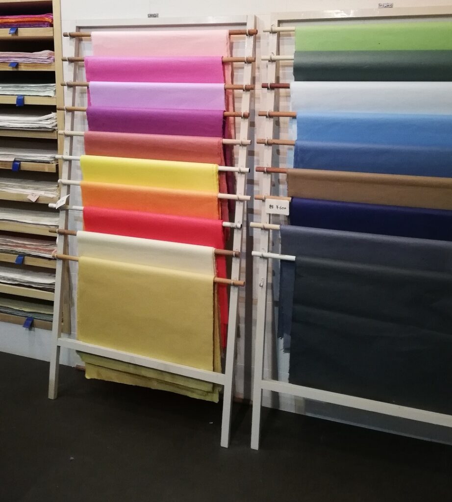 和紙はどこで買える?身近な店から通販まで購入先ガイド