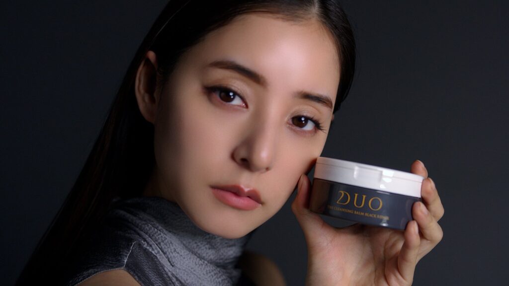 DUOクレンジングバームはどこで買える?最安値も解説!