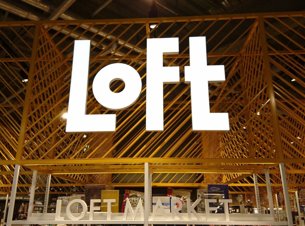 【最新】ロフトカラコン購入ガイド!種類・店舗・通販情報