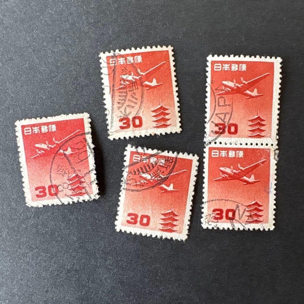 【最新】30円切手はどこで買える？廃止状況と賢い使い方ガイド